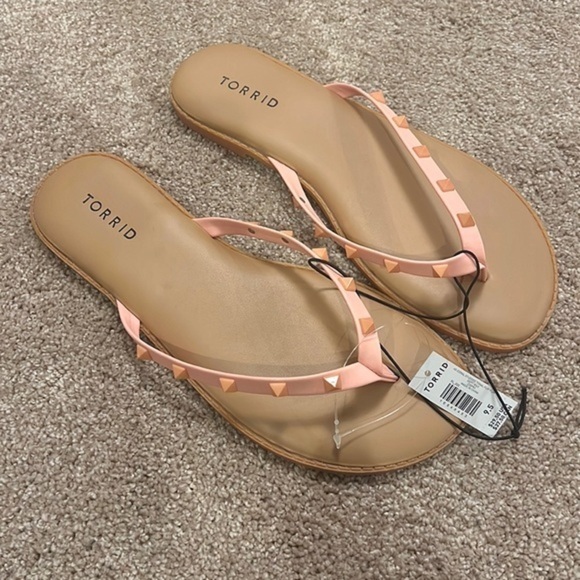 Torrid size 9 1/2 sandals - Picture 1 of 3